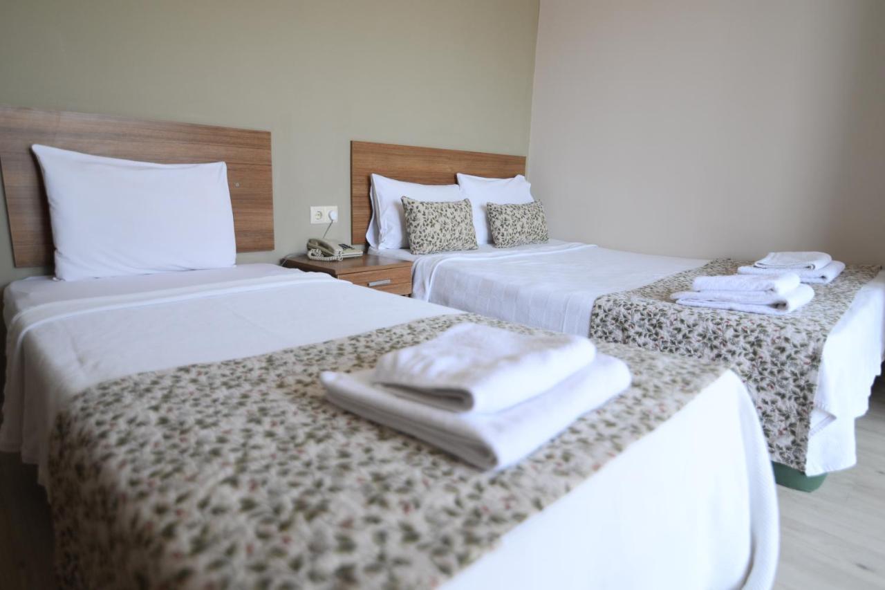 Og-Erim Hotel Кушадасъ Екстериор снимка