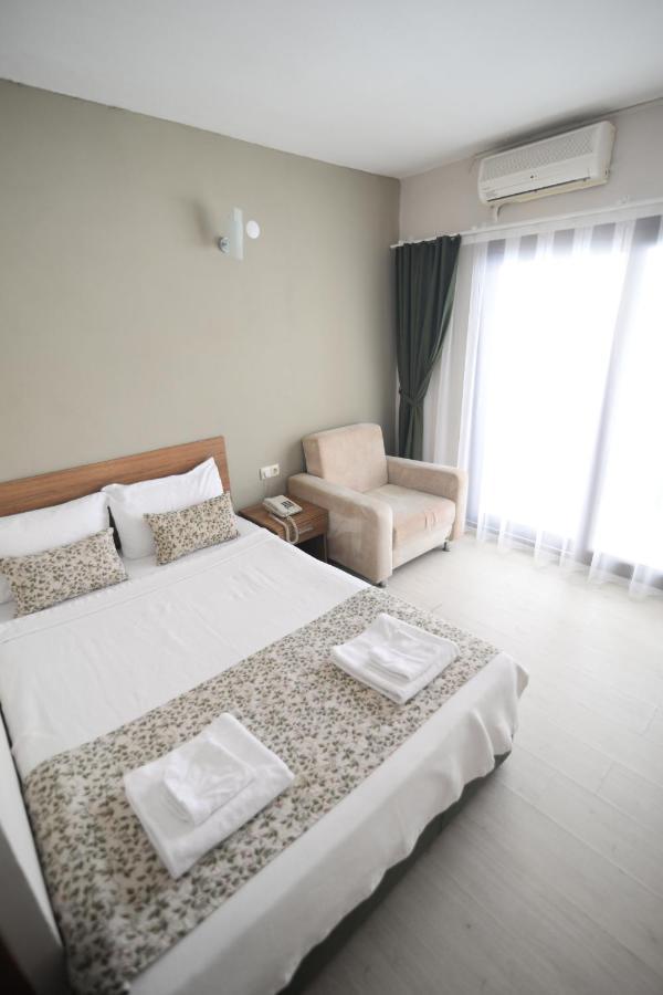 Og-Erim Hotel Кушадасъ Екстериор снимка